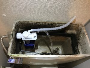 鎌ヶ谷市C様宅トイレタンク内作業完了写真